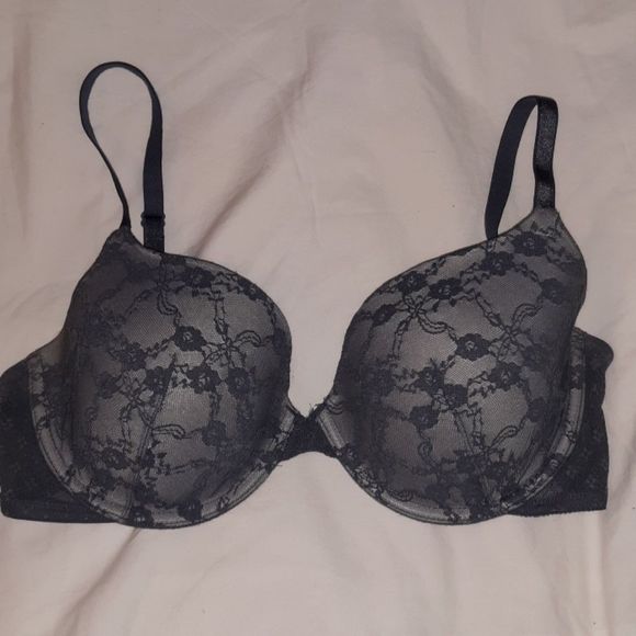 Victoria's Secret Lined Demi‎ Grey Lace 34DD - Picture 1 of 7